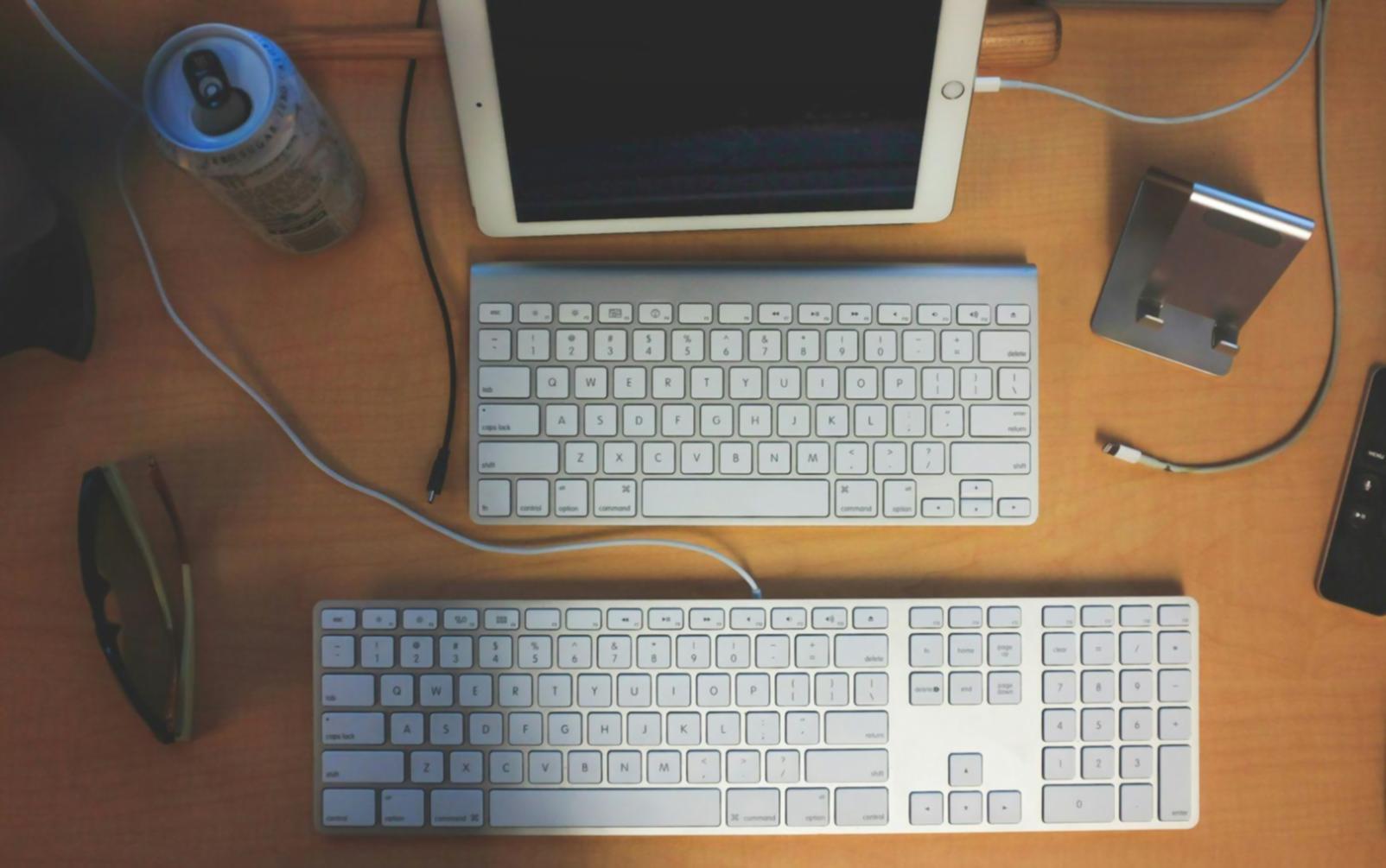 Praktische Übungen zur Budgetplanung im Kursraum